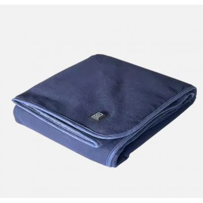 Winter Outdoor Travel Using USB Rechargeable Outdoor Portable Heating Electric Blanket